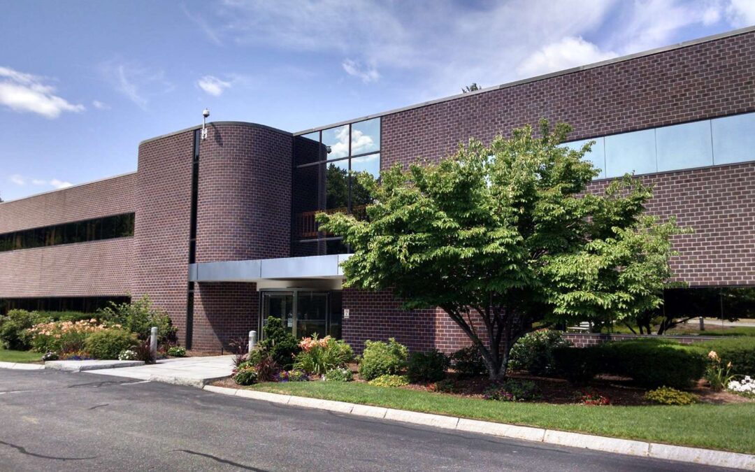 R.W. Holmes Leases 123,000 SF in Route 3 North Area