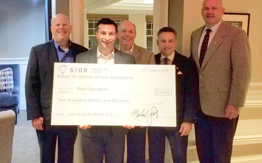 Mike Ogasapian wins 2018 Robert W. Holmes SIOR Scholarship