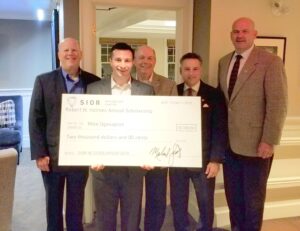 Mike Ogasapian wins 2018 Robert W. Holmes SIOR Scholarship