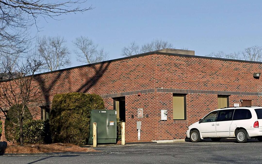 R.W. Holmes Sells Holliston Property – $2.1M