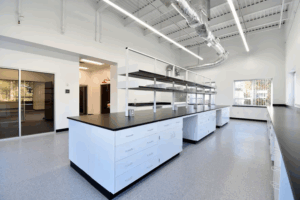 100 Tradecenter Woburn MA | New Lab Suite