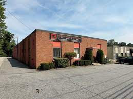 R.W. Holmes Brokers Sale of Boutique Industrial/Flex Building in Burlington